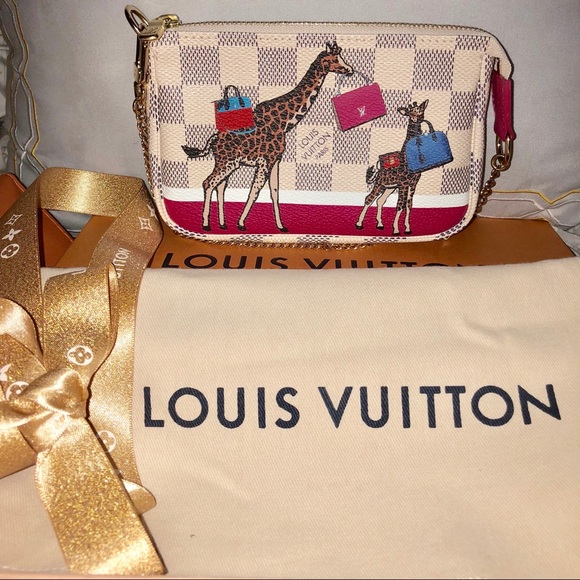 Authentic Louis Vuitton limited edition pouchette - Picture 4 of 6